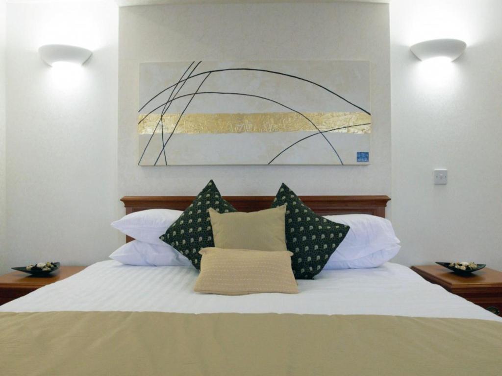 The Barns Hotel Cannock Ruang foto
