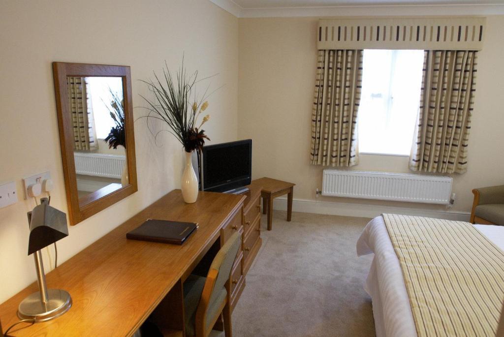 The Barns Hotel Cannock Ruang foto